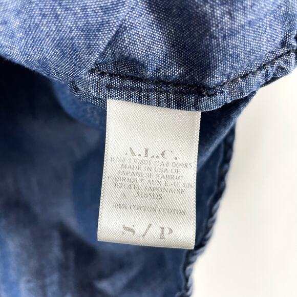 ALC Kelly Top Chambray Denim Blue Collared Snap Front Pockets Sleeveless Sz S - Picture 5 of 6